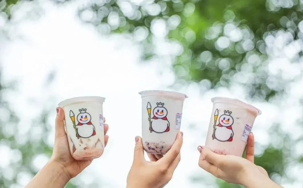 魔幻的蜜雪冰城和它背后的营销大佬