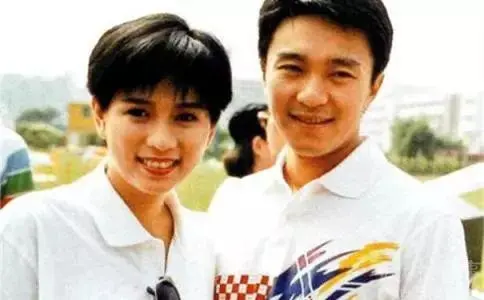 张柏芝和周星驰要结婚了？甚至很多网友还吃起了两人的“糖”