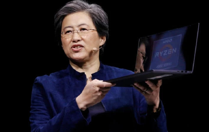 美国首位华人女性CEO，仅日薪就25万，年薪更是董