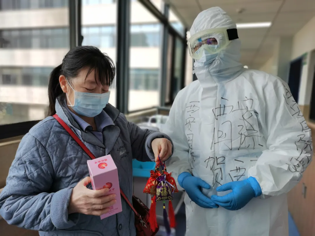 中亚一陕资公司13名中方人员核酸阳性 国际医学紧急线上驰援
