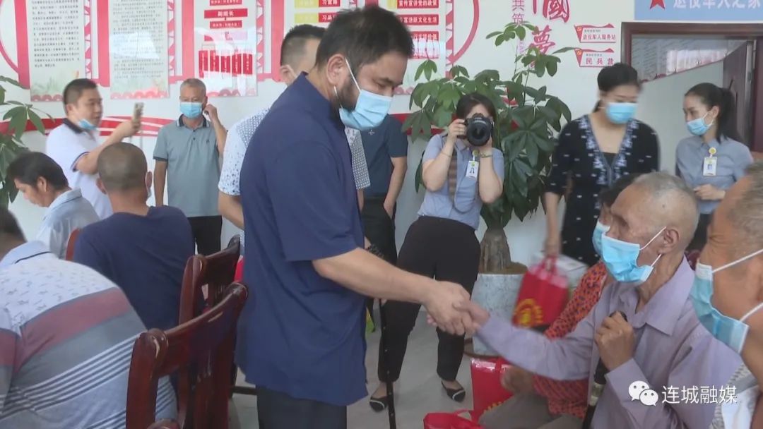 「冠豸山下是我家」龍巖市殘聯(lián)攜手愛心企業(yè)家開展助殘慰問活動(dòng)
