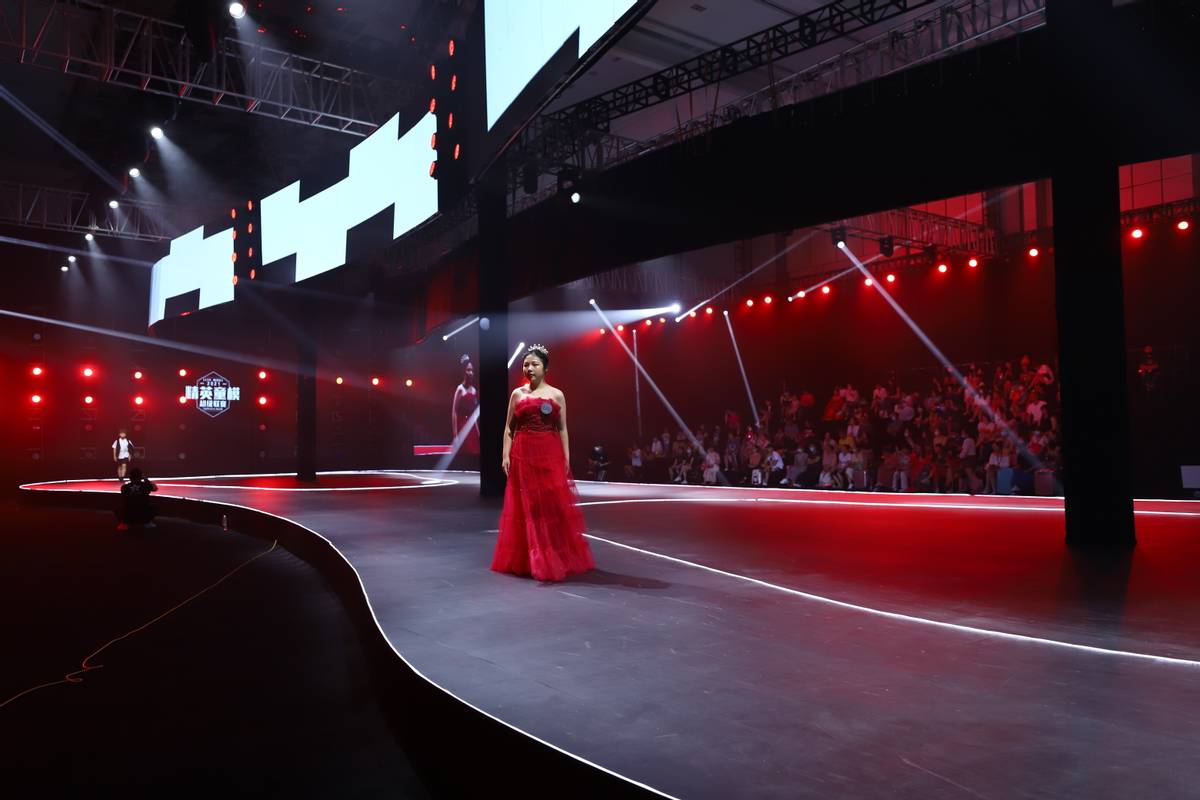 2021精英童模超级联赛全球代言人——周子解