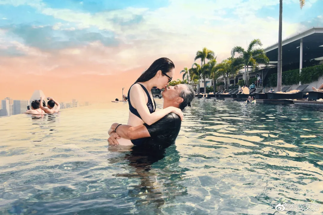 秘密戀愛12年，官宣結(jié)婚后羨煞網(wǎng)友，這對(duì)新加坡明星夫婦太甜了