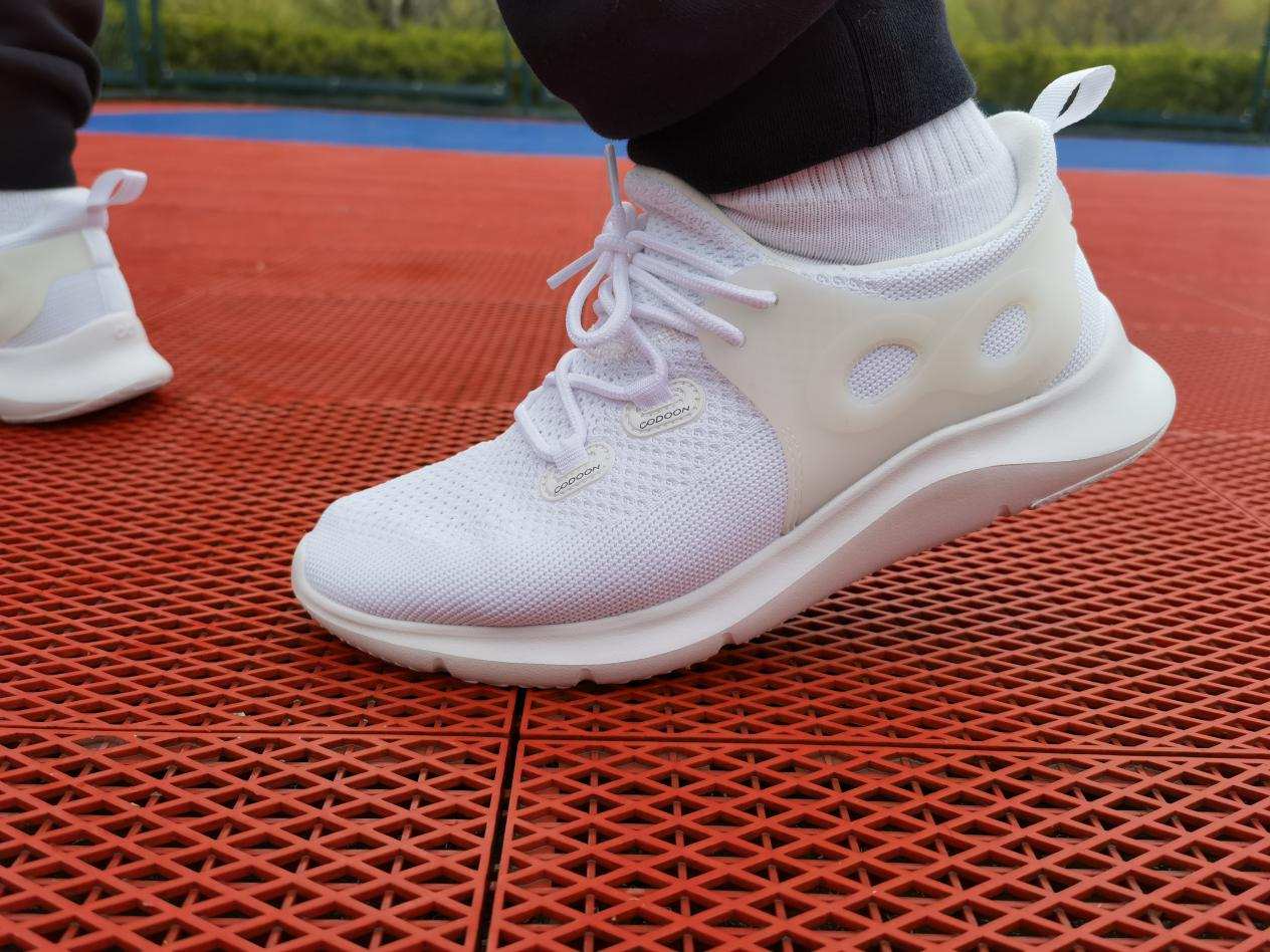 轻盈透气不累脚，咕咚跑鞋K5，专为运动而生