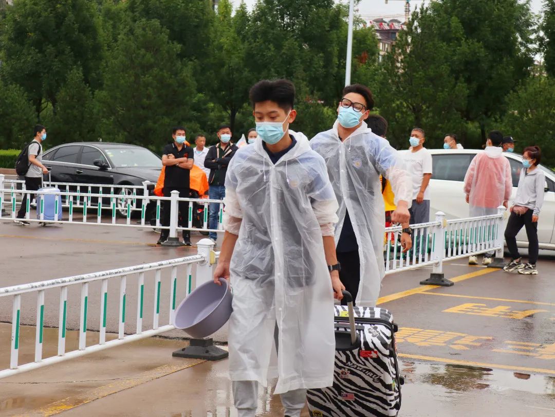 成长新起点 追梦少年人 | 潍坊恒德实验学校2021级高一新生报到侧记