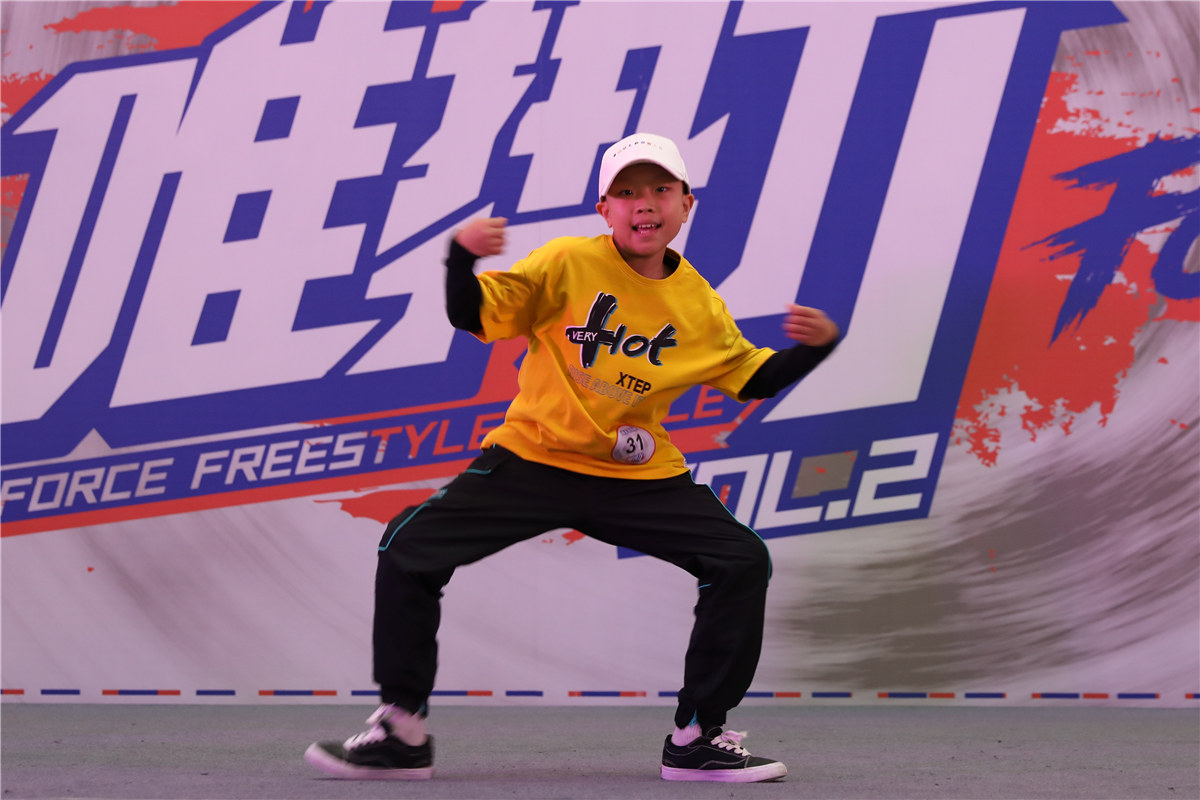 唯势力街舞大赛在深圳超燃上演　《这！就是街舞》人气舞者助阵