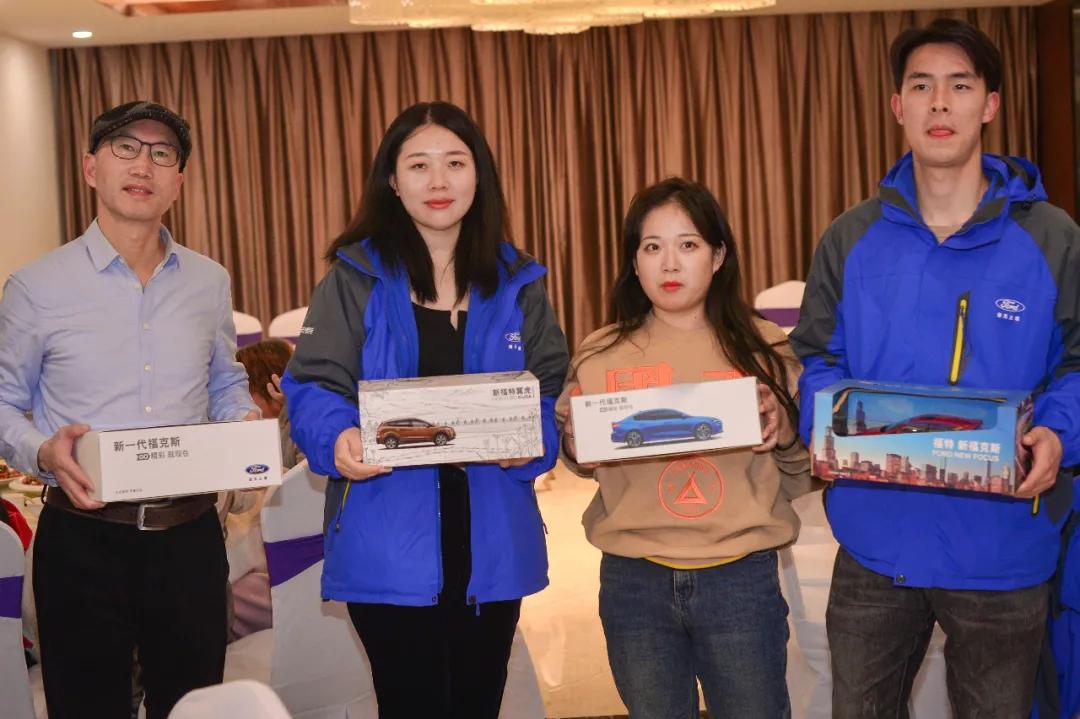 肆意驰骋，展狂野魅力，尽在长安福特探险者交车尊享之旅