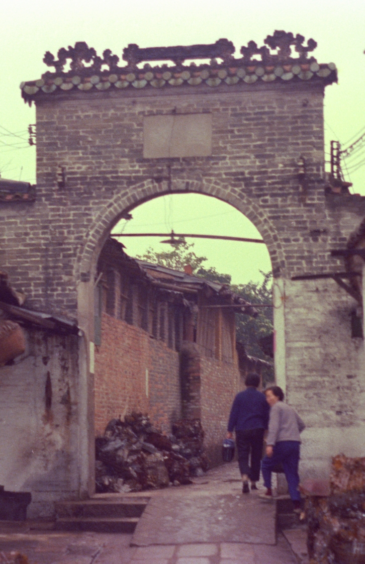 1978年的广州是啥样？那时候的美女也很漂亮！