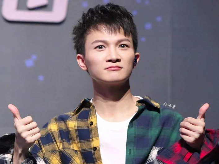 他们靠实力成为歌坛新人代表，每一位歌唱风格