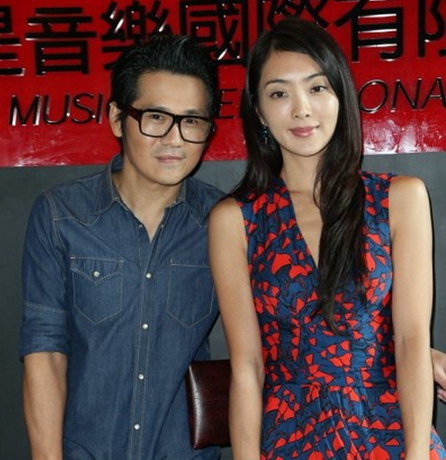 曹格一雙兒女整容式長大，兒子12歲帥成小硬漢，女兒大長腿吸睛