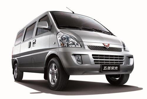 秋名山神车续写江湖神话，五菱宏光竟然靠这款车销量夺冠