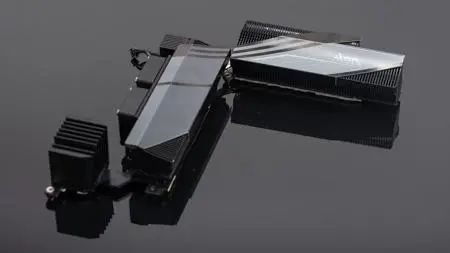微星MEG Z490 GODLIKE主板评测：旗舰就该这样子