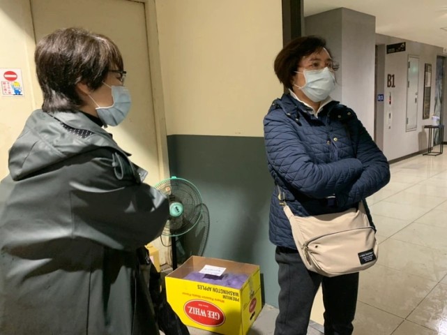 女歌手墜樓亡，手機通話內容曝光，其母只差20分鐘便可救她一命