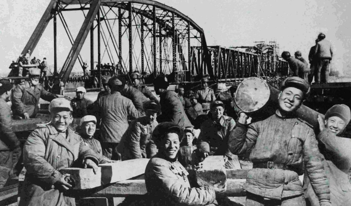 ����Ԯ���峤��ݣ���ܵ���������ȴ�����ձ���˹����Ҳ������