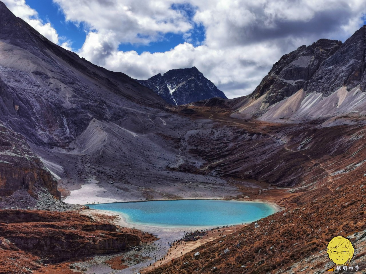 The golden autumn is here again, if you want to go to Aden, Daocheng, you should set off