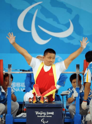 励志！无臂飞鱼郑涛蝉联仰泳金牌，赵旭唯一站立式起跑的冠军