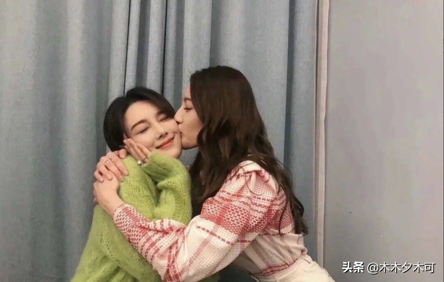 戏内亲密无间，戏外犹如陌生人，还以为迪丽热