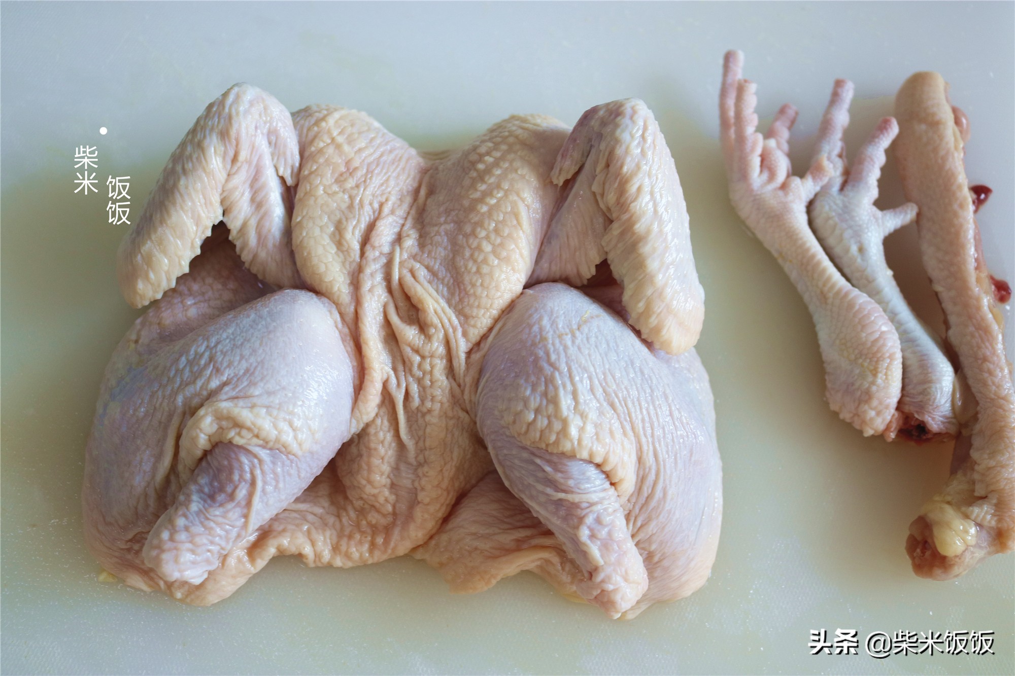 想吃烤鸡别买了，自己在家做，方法很简单，又香又嫩比买的好吃