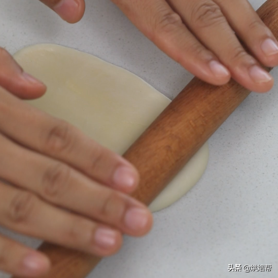 3两面粉做了9个老婆饼，正宗配方做法不难，皮脆馅香全家都爱