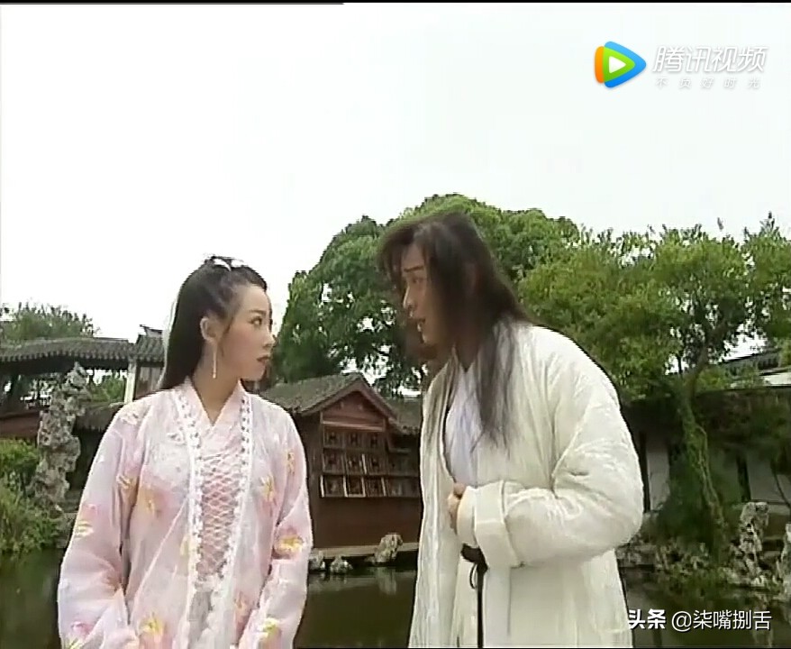 朱七七梅三娘赵敏小玩子：请问你们的衣服是用同一块布做的吗？