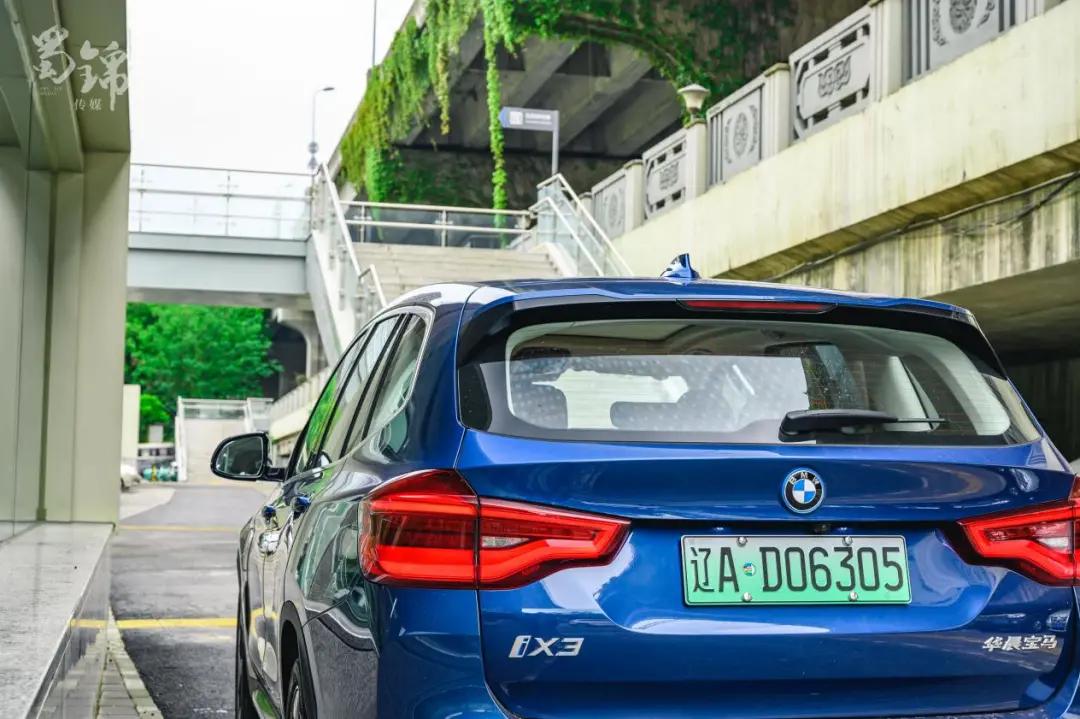 宁缺毋滥—试驾宝马iX3