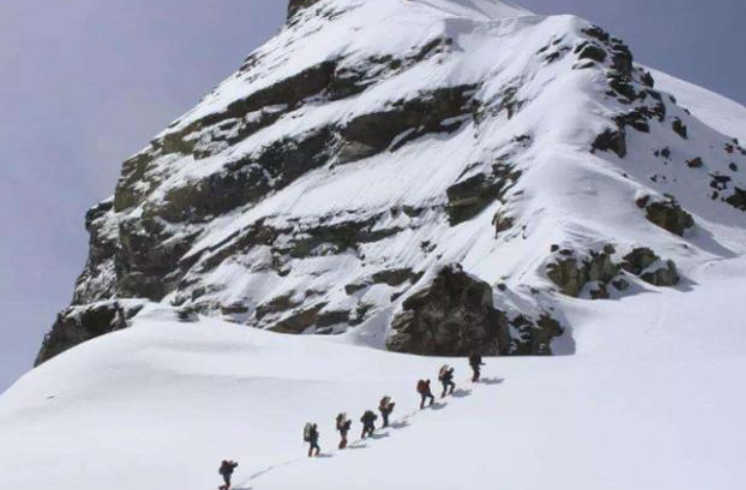 �߾�9���¶����б�¶�����Ĳ�������ӡ��δ����չ��һ����Ҫ��Ӱ