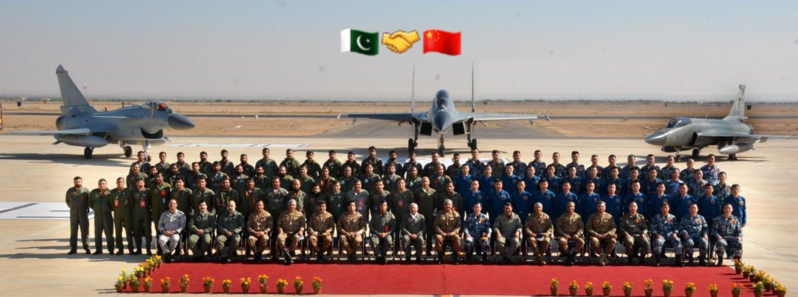 中国一种高新战机，在巴基斯坦亮相了！露出一