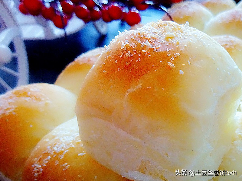 我家面包从来不买，用这个方法做，面包暄软醇香，久放不硬