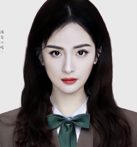 女星的韩国证件照，杨幂乍一看成了娜扎，刘诗诗就是大学生既视感