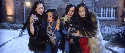 这8部电影全是烂片，但却个个票房破十亿，真不愧是“天坑八部”