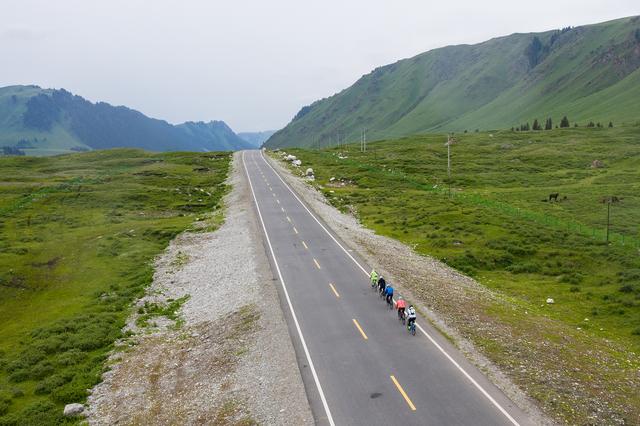 纵贯天山脊梁的景观大道——2020最美独库公路自行车旅行攻略