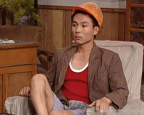 2020年娱乐圈去世的12人：熬过新冠却没躲过死神