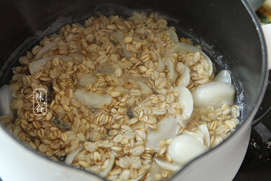 三伏天，我家最爱喝这粥，5分钟做好，营养美味又解暑，安稳度夏