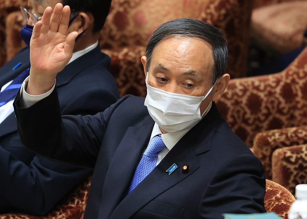 菅义伟辞职的幕后真相曝光？央视解读一针见血，汪文斌立场鲜明