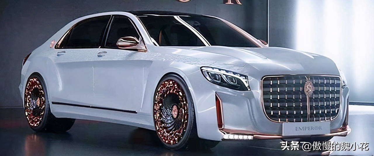Maybach "S900 EMPEROR" exposed, grille made of pure gold iNEWS