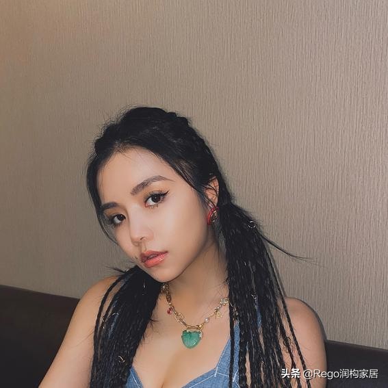 周扬| 次元壁破了！周扬青安崎同框上热搜 两位plmm是怎么认识的啊