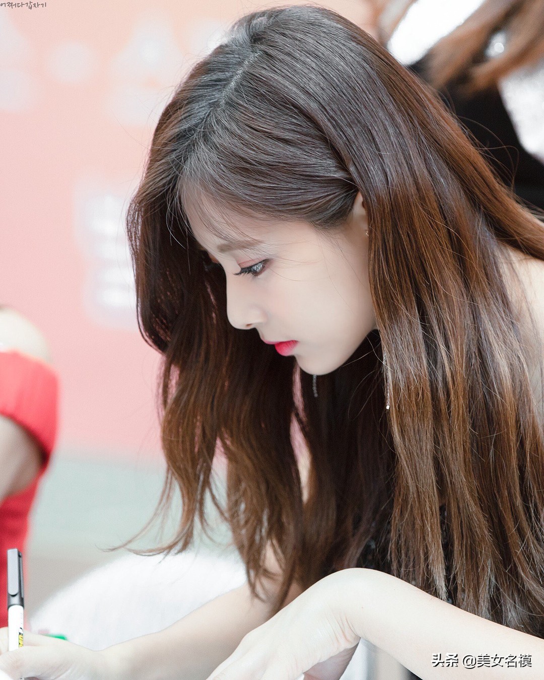 全球最美女星排行，亞洲美女孫藝珍、LISA、周子瑜位列前三