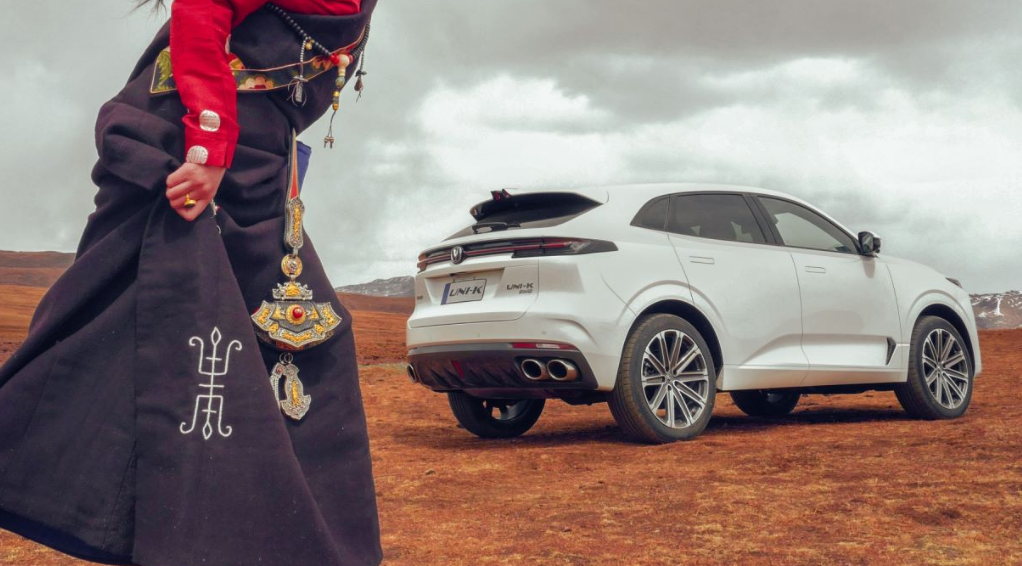 告别“保时泰”阶段后，哪家车企能代表中国汽车设计？