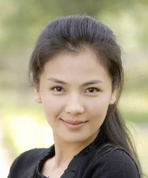 “国民贤妻”刘涛：那些替夫还债的日子，太不容易了