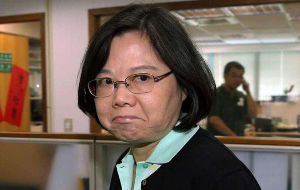 蔡英文收到直白警告：台军打不赢，不要挑衅大陆，不要当民族罪人