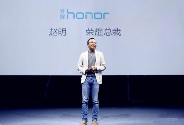 超越华为对标苹果，野心暴露无遗，被抛弃的荣耀如今活成了这样