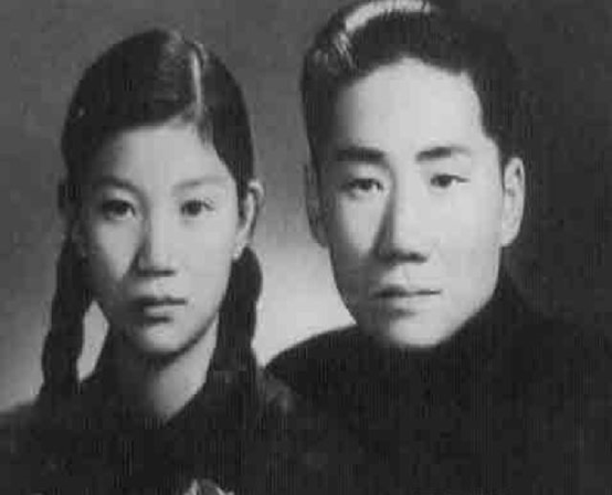 1950��ë��Ӣ������2020�����»����ܵ籨�״ι������籨��˵��ɶ