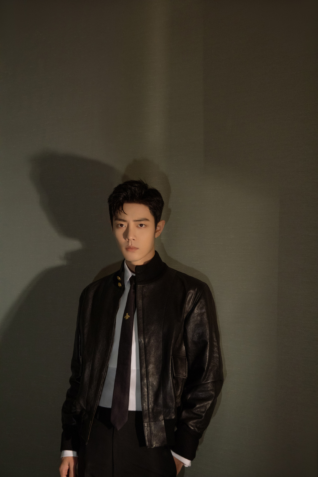 Xiao Zhan uses skill of the first fetch from send: La Yincao is twined on the head, the result exposes dress hole to still stick wool