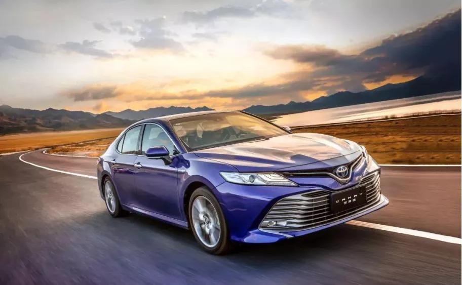 汉兰达不再独领风骚，卡罗拉、雷凌后哪款丰田车型能封神？