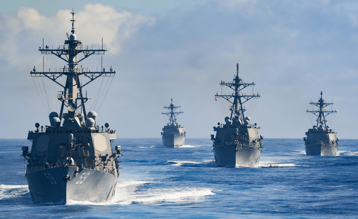 美国欲在亚太叫板中国，解放军南海舰艇露出实力，美国海军高层直言：无力像上世纪一样部署