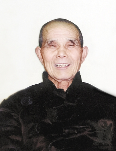 美军对着志愿军阵地撒尿，一战士不顾禁令开了一枪，立下一等功