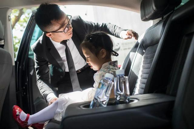 開車不系安全帶，會面臨什么樣的處罰