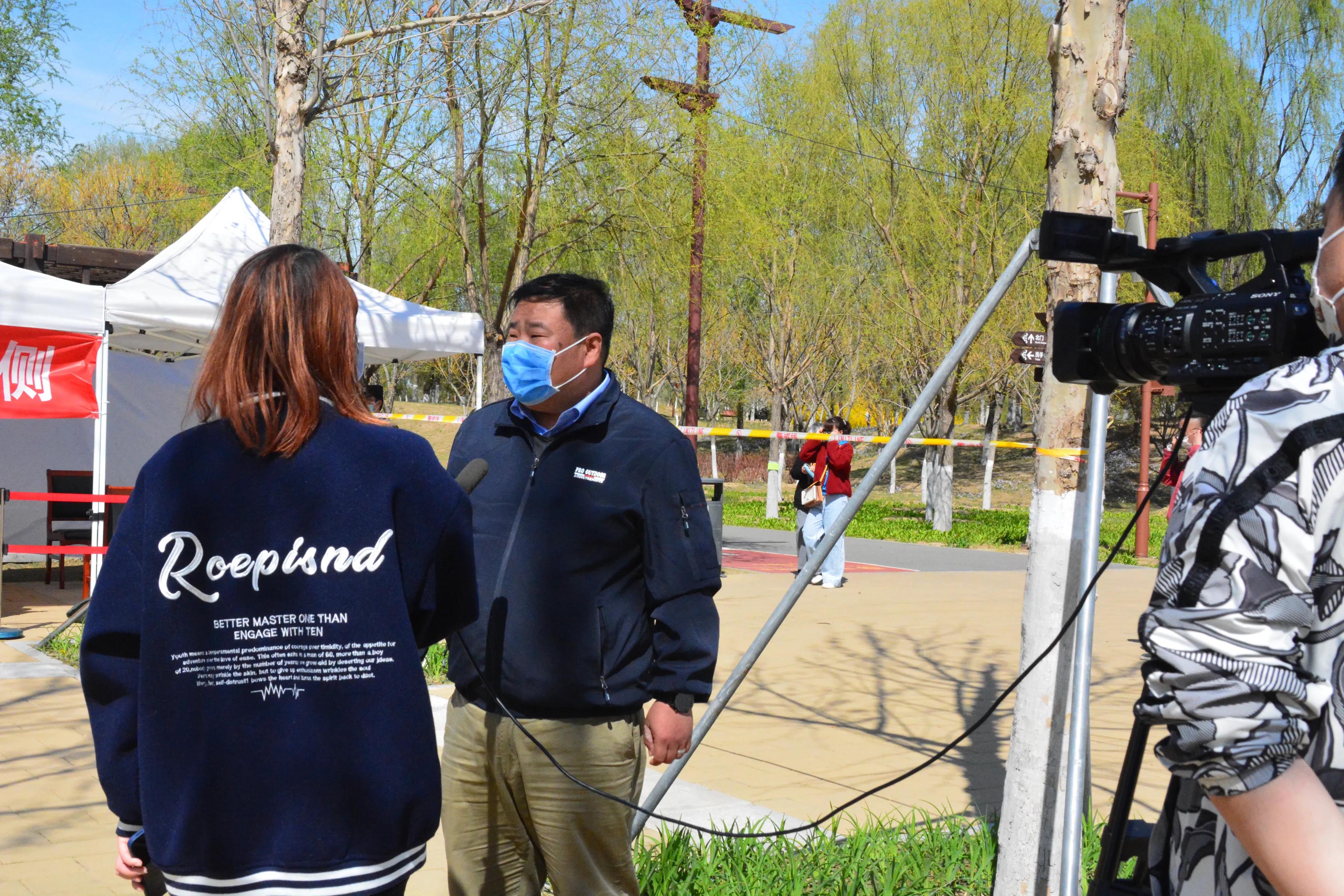 北京市大兴区南海子公园为游客免费接种新冠疫苗