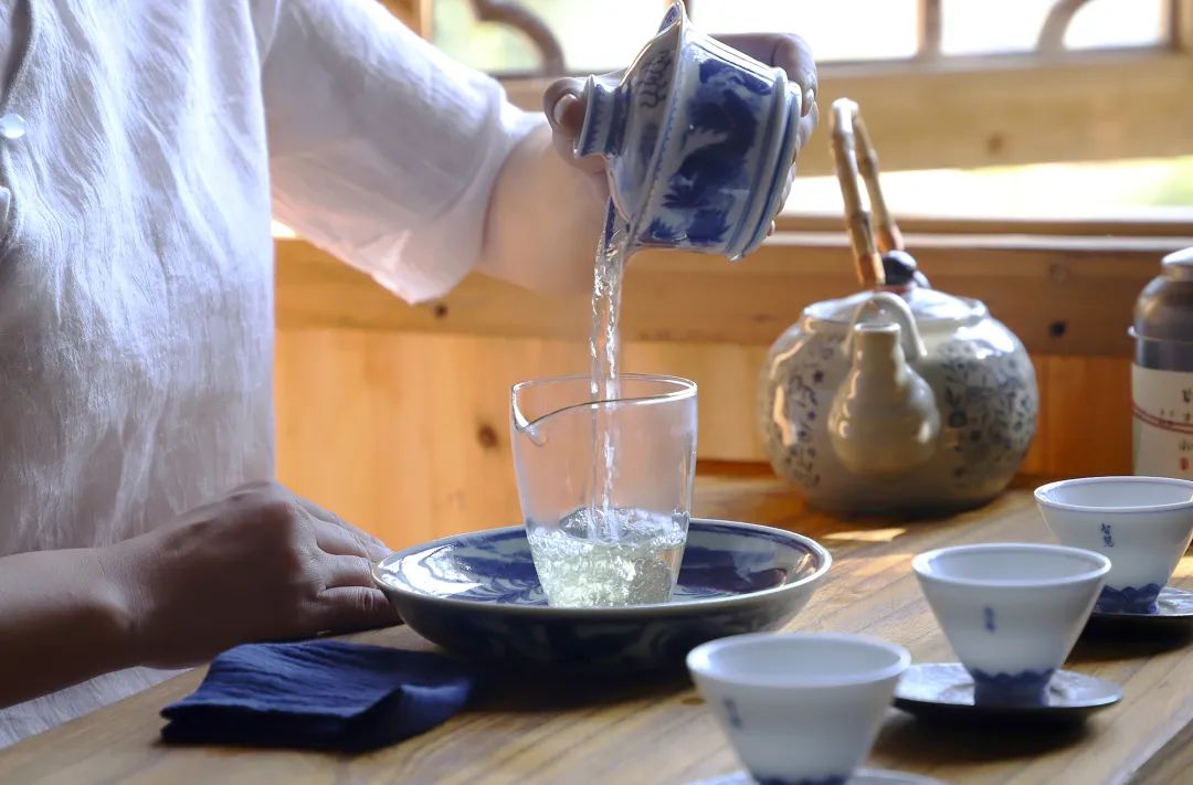 原來茶也不能亂喝！ 不同體質喝不同的茶，這張參考表趕緊收好