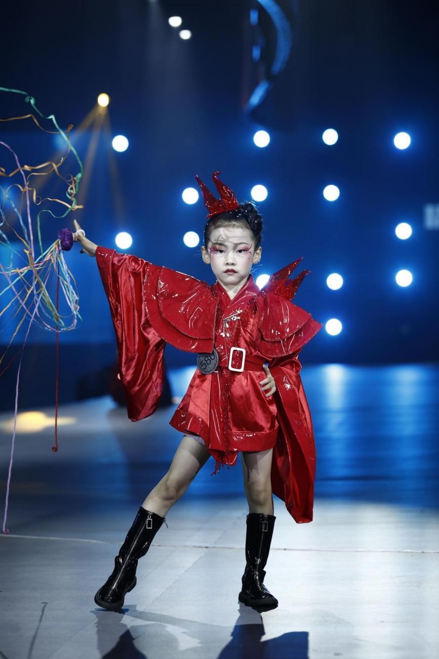 2021精英童模超级联赛形象推广大使——李嘉琪